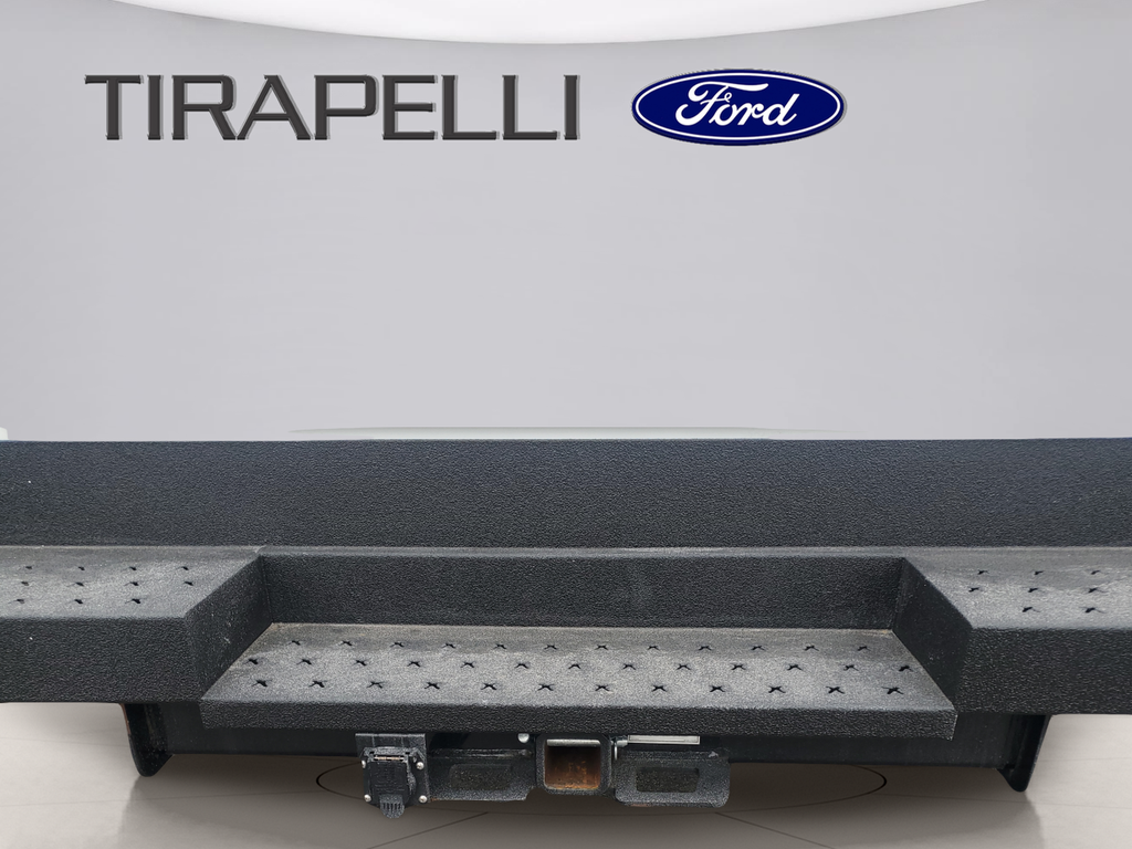 2026 Ford E-450SD Base