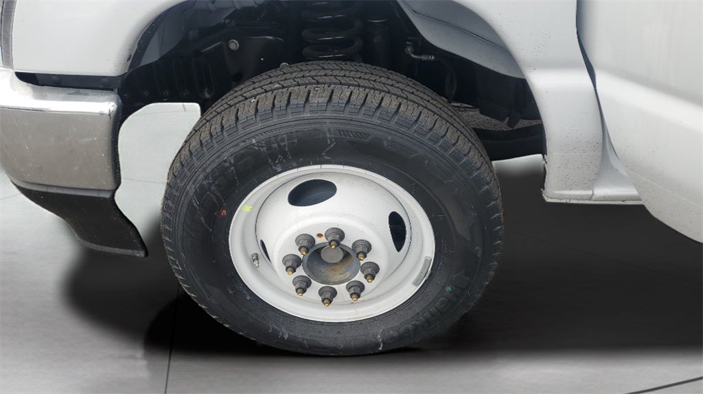 2026 Ford E-450SD Base