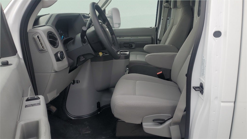 2026 Ford E-450SD Base