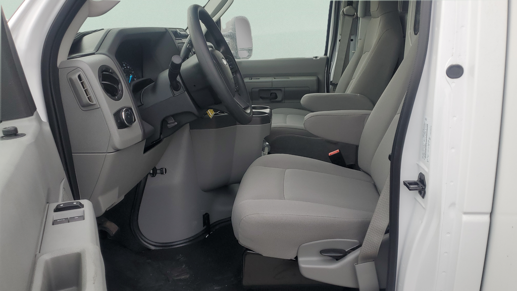 2026 Ford E-450SD Base