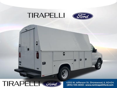 2026 Ford E-450SD Base
