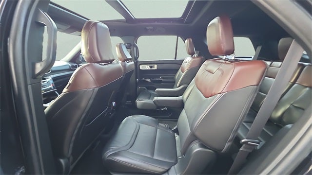 2023 Ford Explorer Platinum