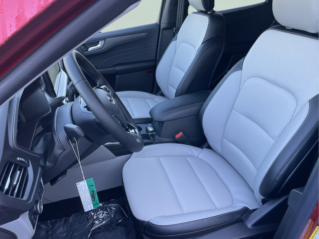 2024 Ford Escape Plug-In Hybrid Base