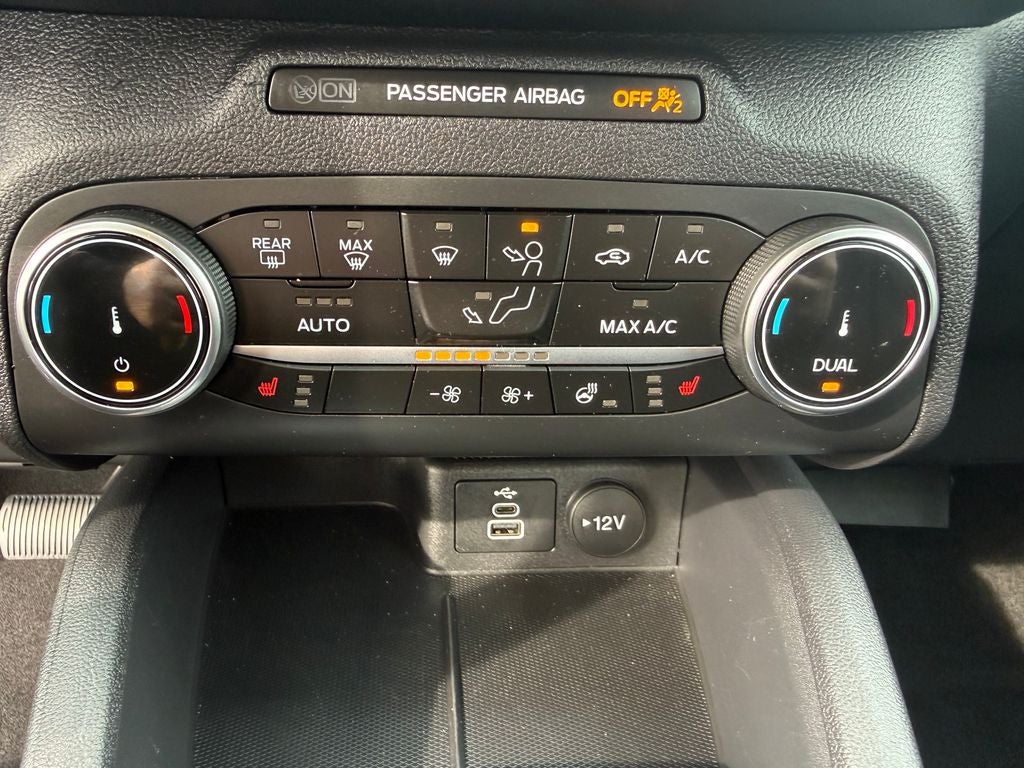 2025 Ford Escape ST-Line Select