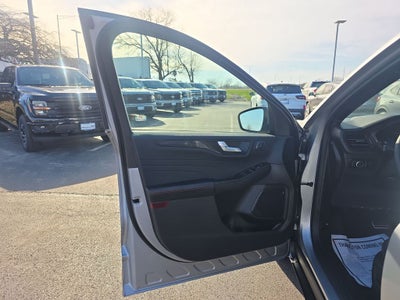 2023 Ford Escape ST-Line Elite