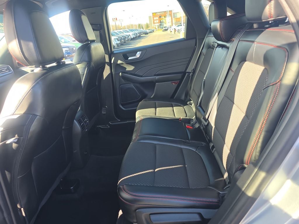 2023 Ford Escape ST-Line Elite