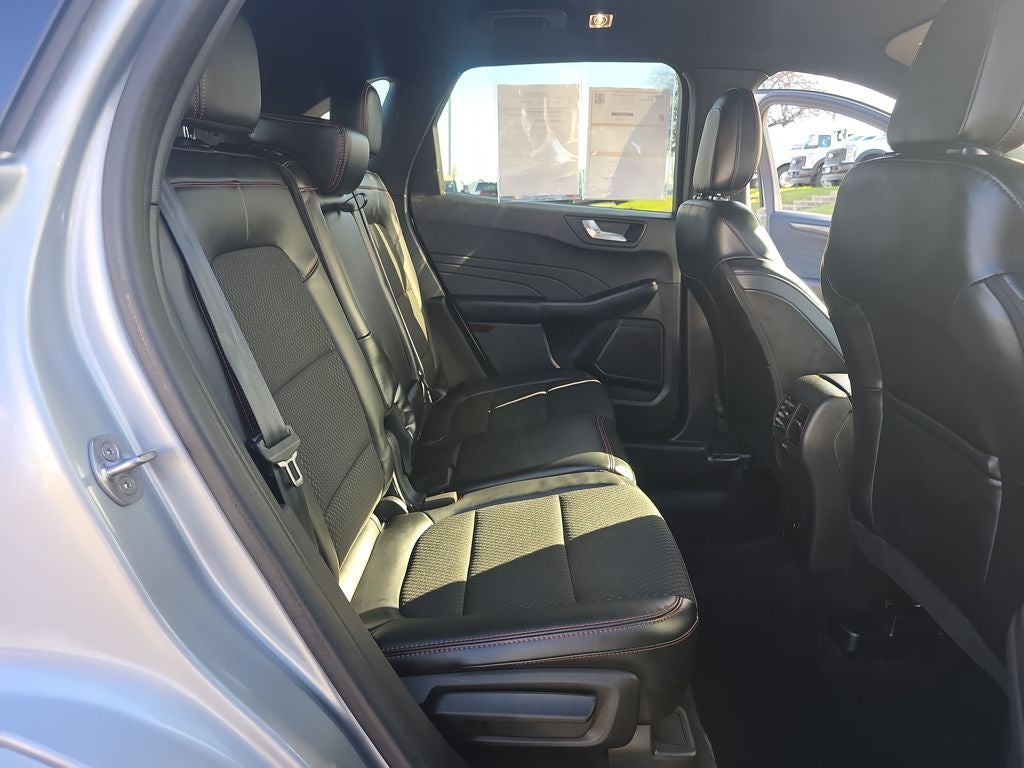 2023 Ford Escape ST-Line Elite