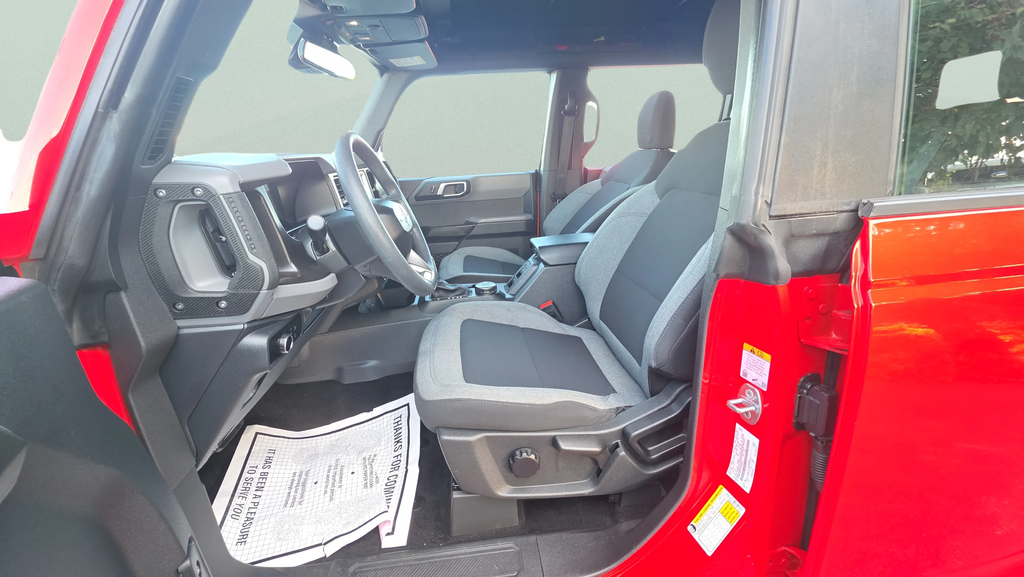 2023 Ford Bronco Base