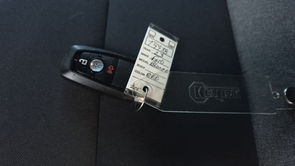 2023 Ford Bronco Base