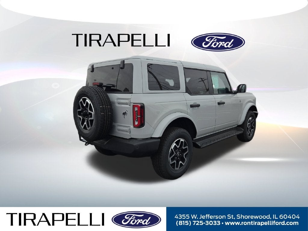2026 Ford Bronco Outer Banks