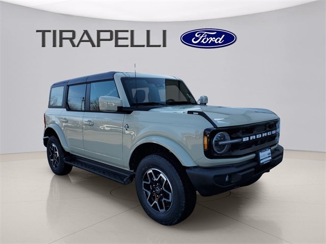 2025 Ford Bronco Outer Banks