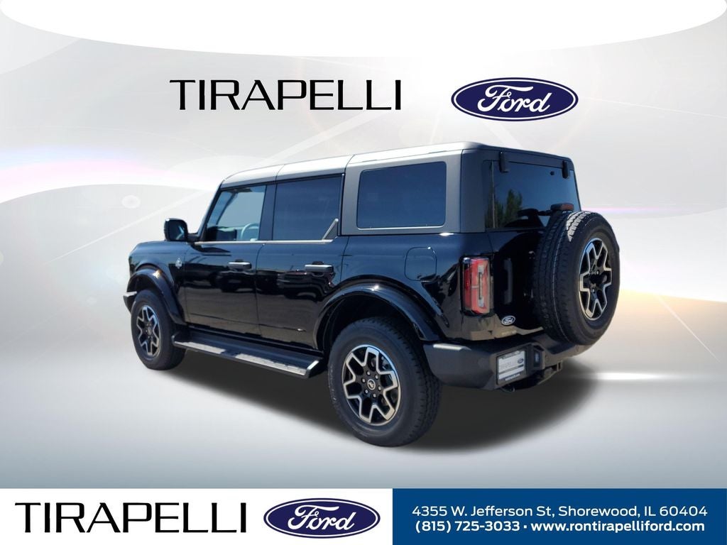2026 Ford Bronco Outer Banks