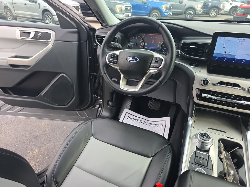 2023 Ford Explorer XLT