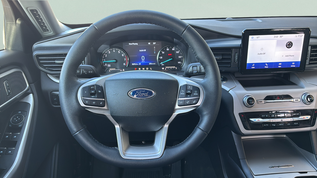 2024 Ford Explorer XLT