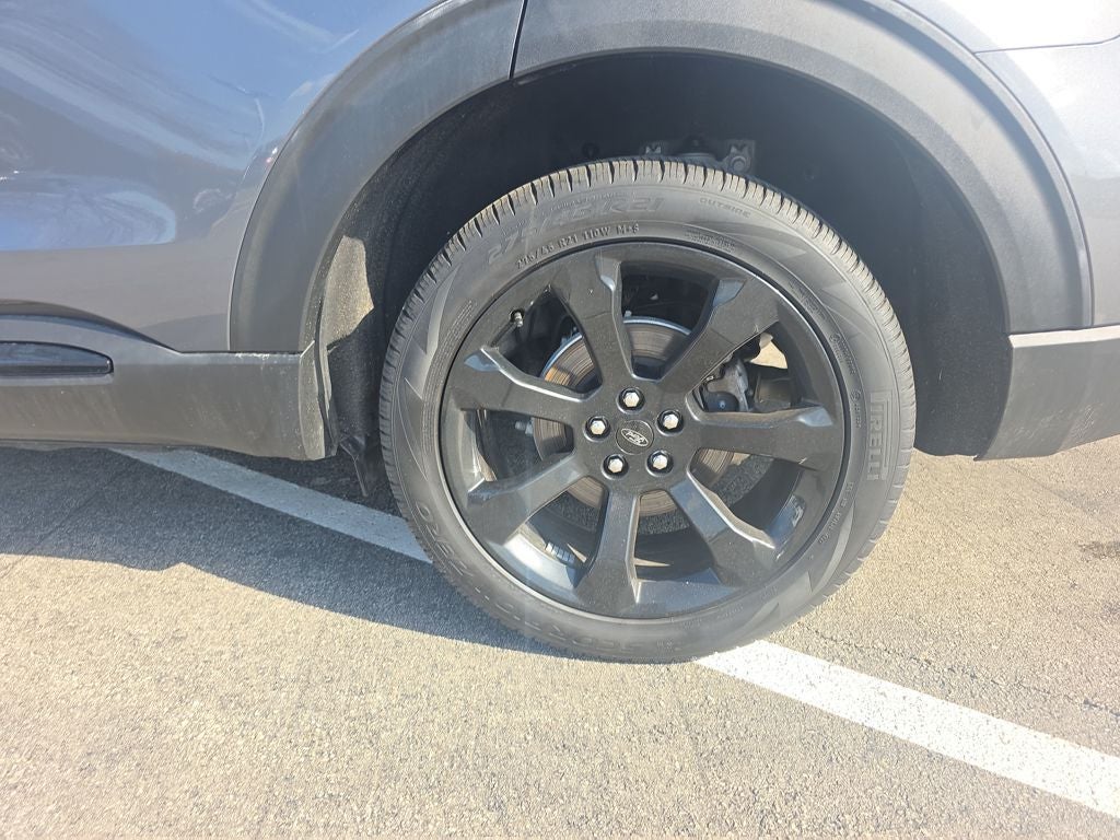 2023 Ford Explorer ST-Line