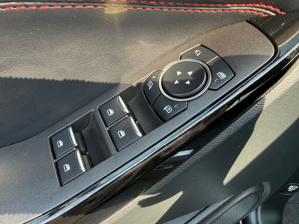 2024 Ford Explorer ST-Line