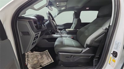 2024 Ford F-150 Lightning Flash