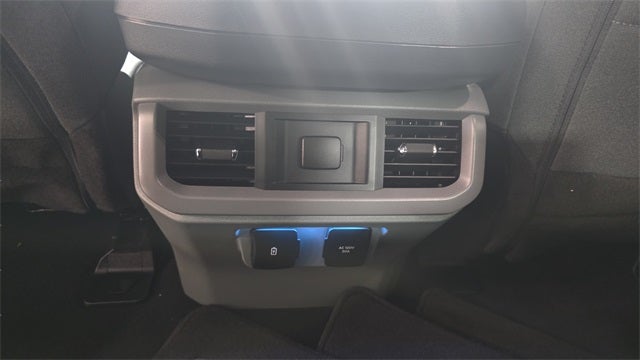 2024 Ford F-150 Lightning Flash