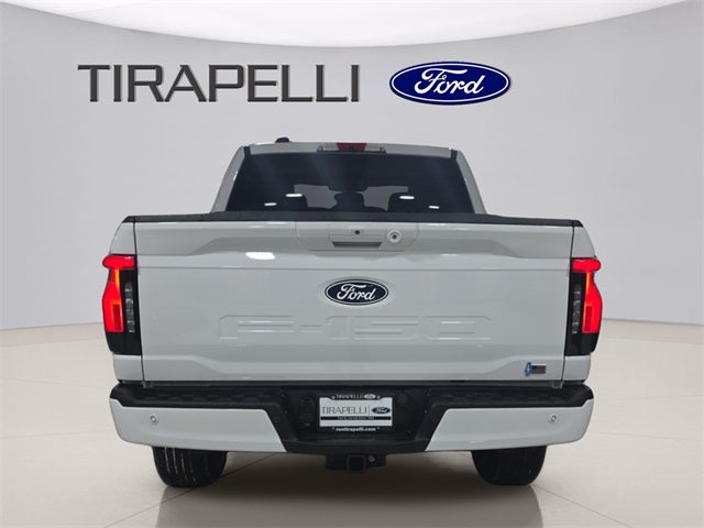 2024 Ford F-150 Lightning Flash