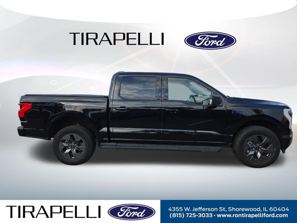 2025 Ford F-150 Lightning Flash