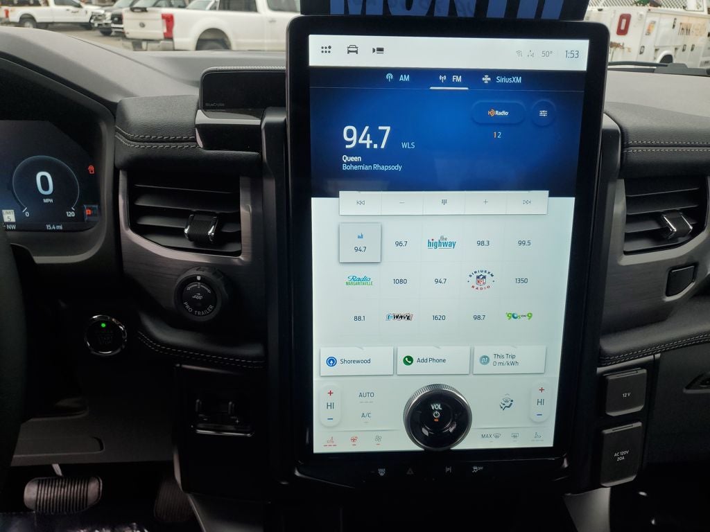 2025 Ford F-150 Lightning Flash