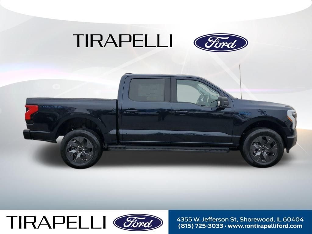 2025 Ford F-150 Lightning Flash