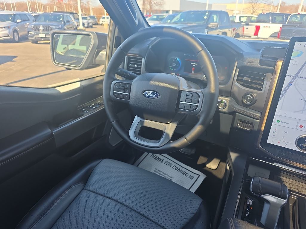 2025 Ford F-150 Lightning Lariat