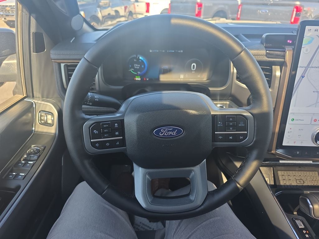 2025 Ford F-150 Lightning Lariat