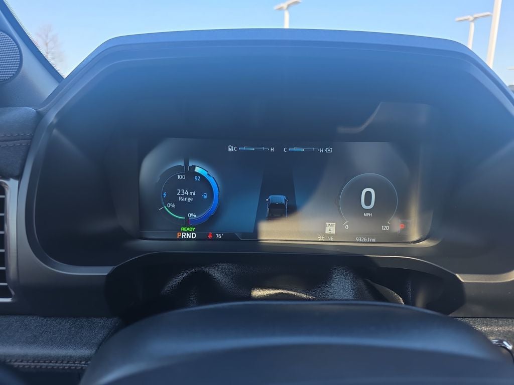 2025 Ford F-150 Lightning Lariat