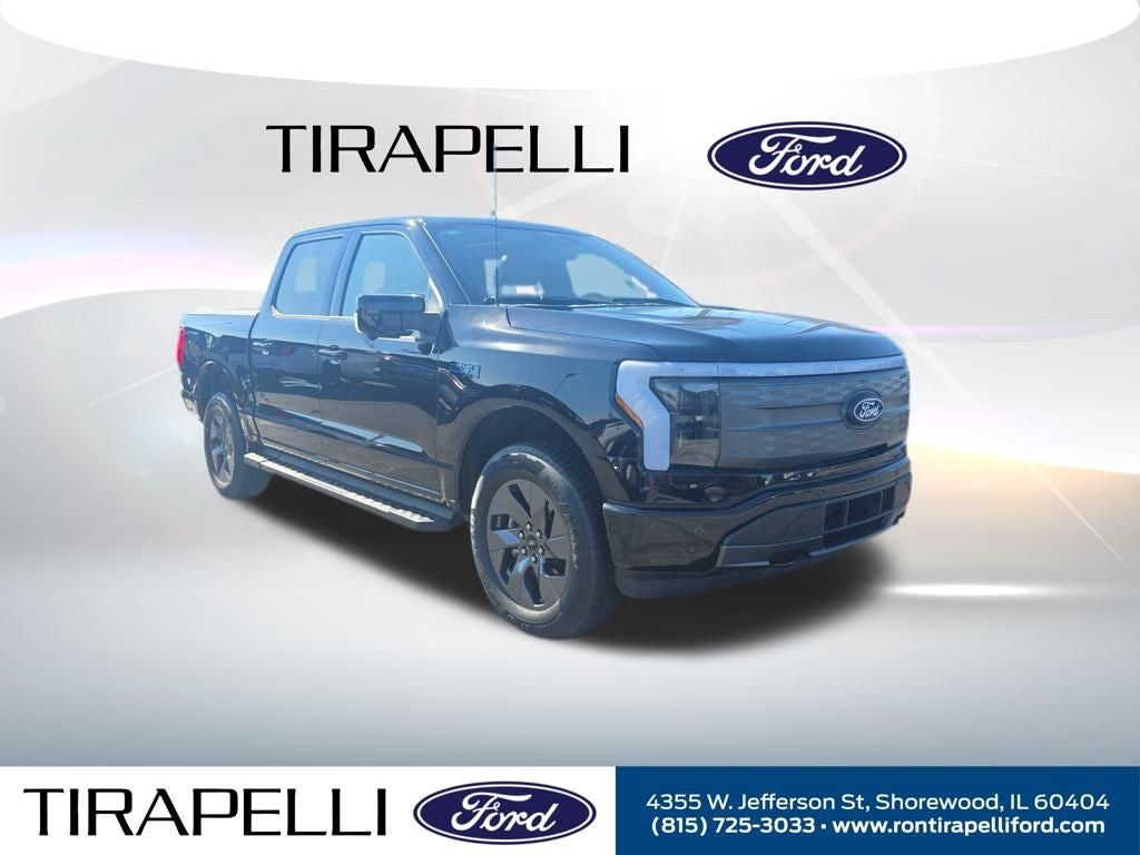 2025 Ford F-150 Lightning Lariat