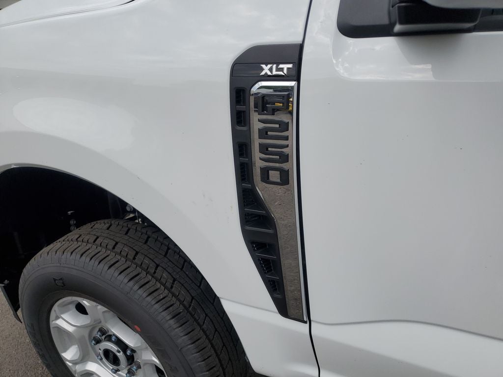 2026 Ford F-250SD Base