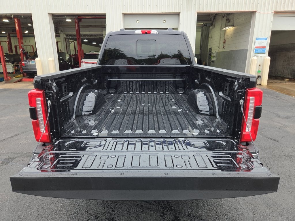 2027 Ford F-250SD Lariat