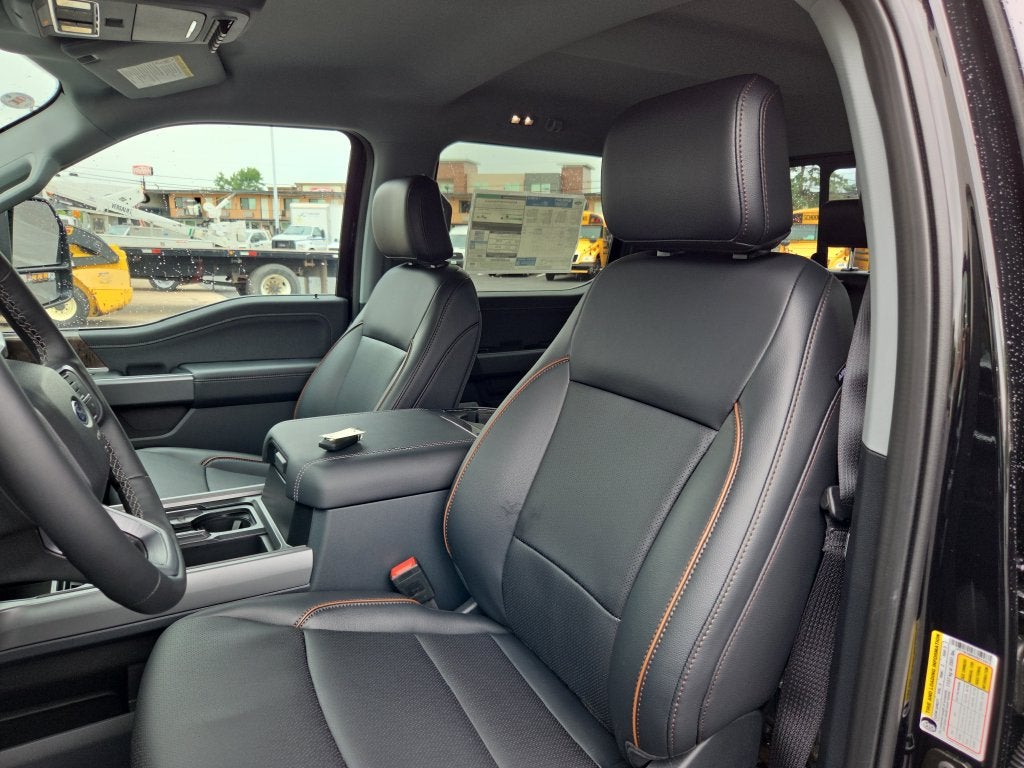 2027 Ford F-250SD Lariat