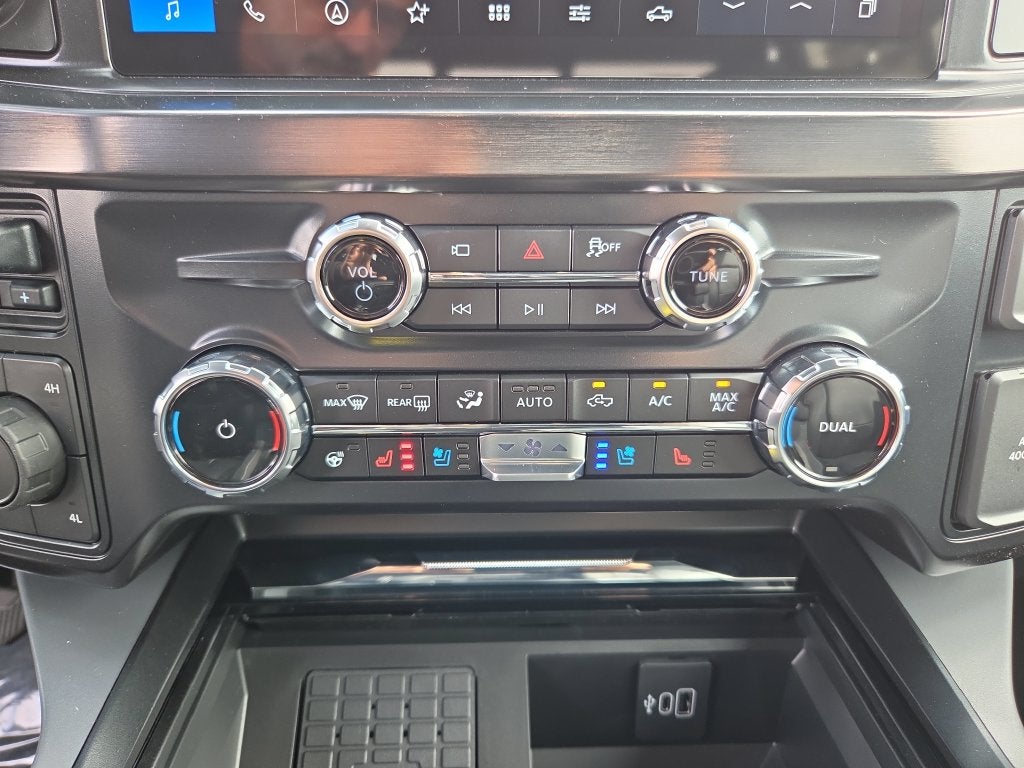 2027 Ford F-250SD Lariat