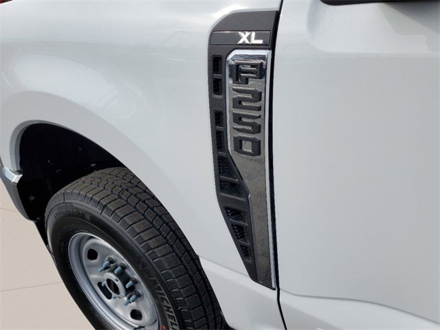 2025 Ford F-250SD XL