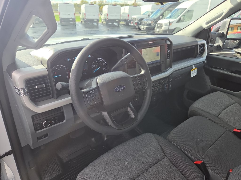 2027 Ford F-250SD Base