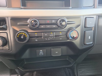 2027 Ford F-250SD Base
