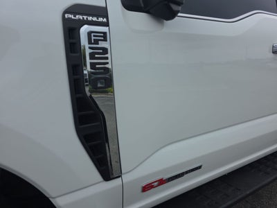 2024 Ford F-250SD Platinum