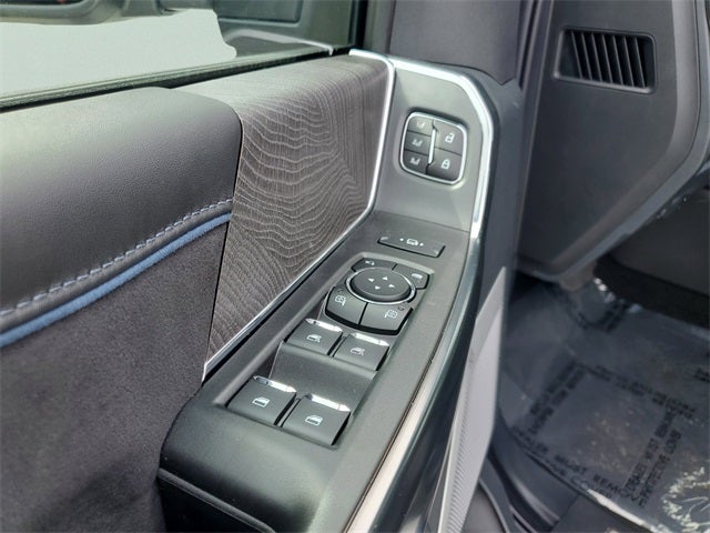 2025 Ford F-250SD Platinum