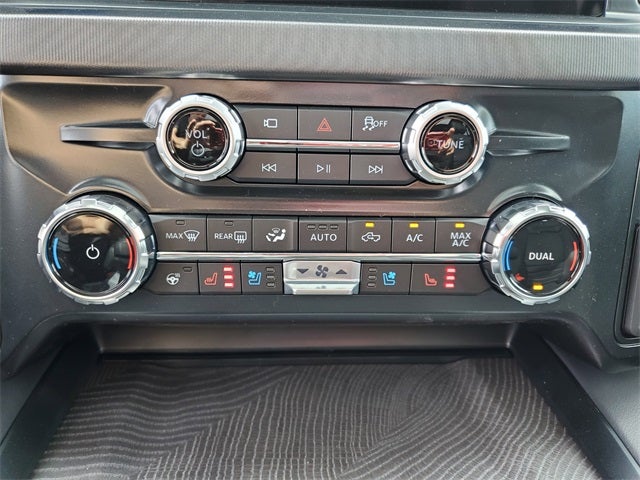 2025 Ford F-250SD Platinum