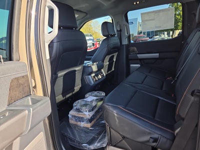 2027 Ford F-250SD Lariat