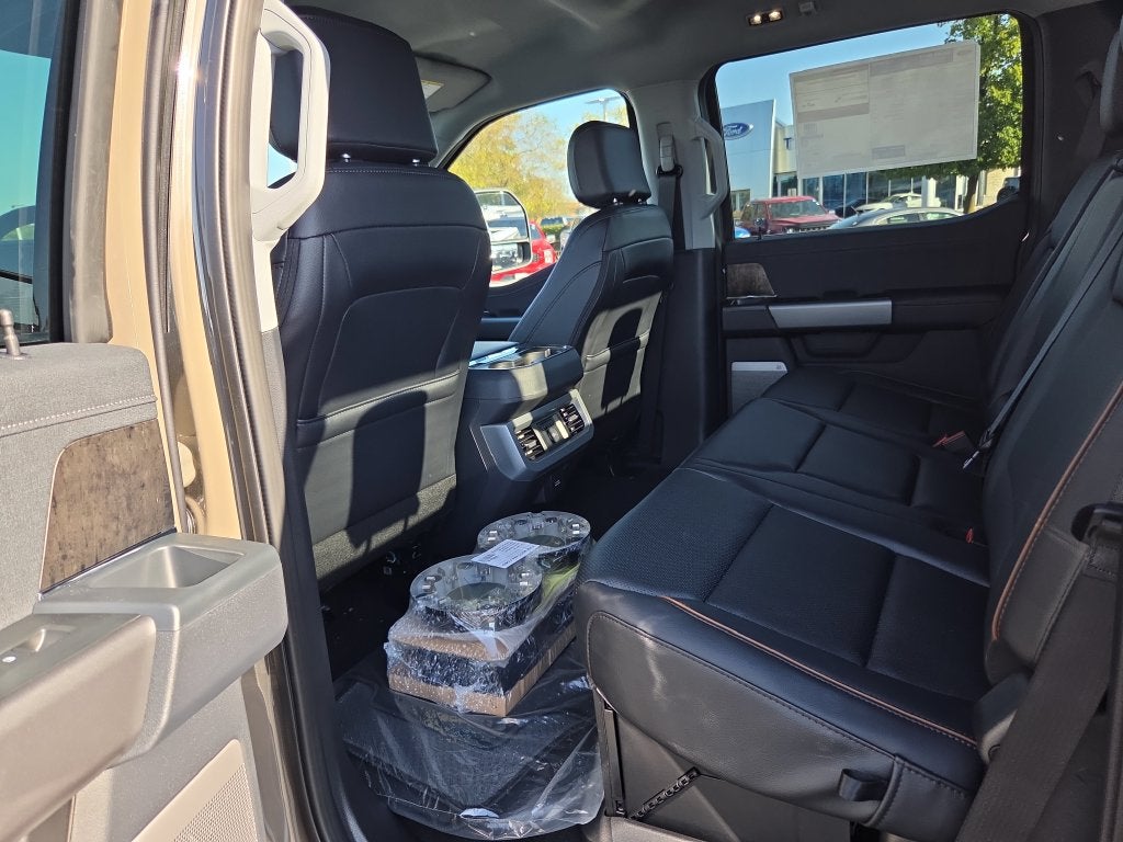 2027 Ford F-250SD Lariat