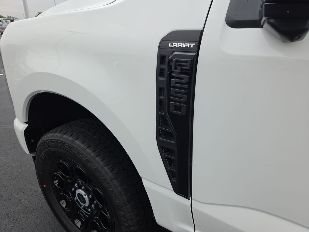 2027 Ford F-250SD Lariat
