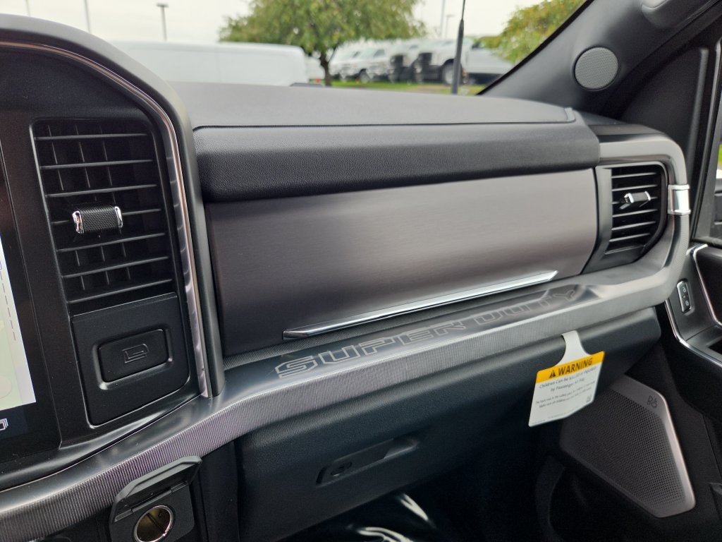 2027 Ford F-250SD Platinum