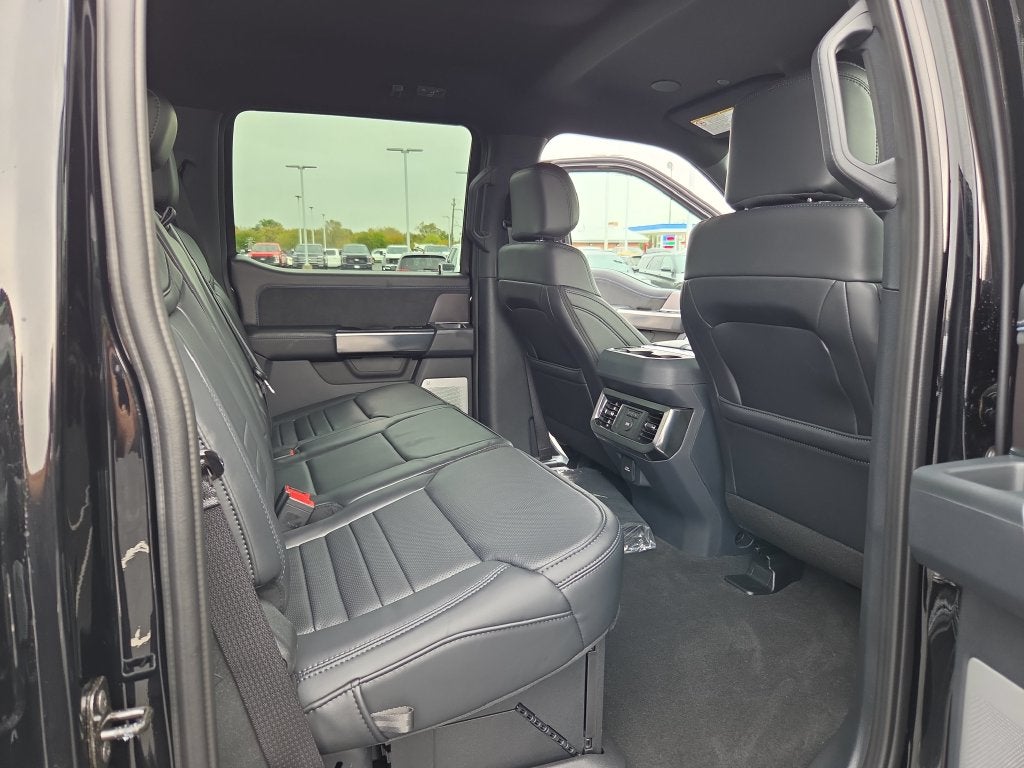 2027 Ford F-250SD Platinum