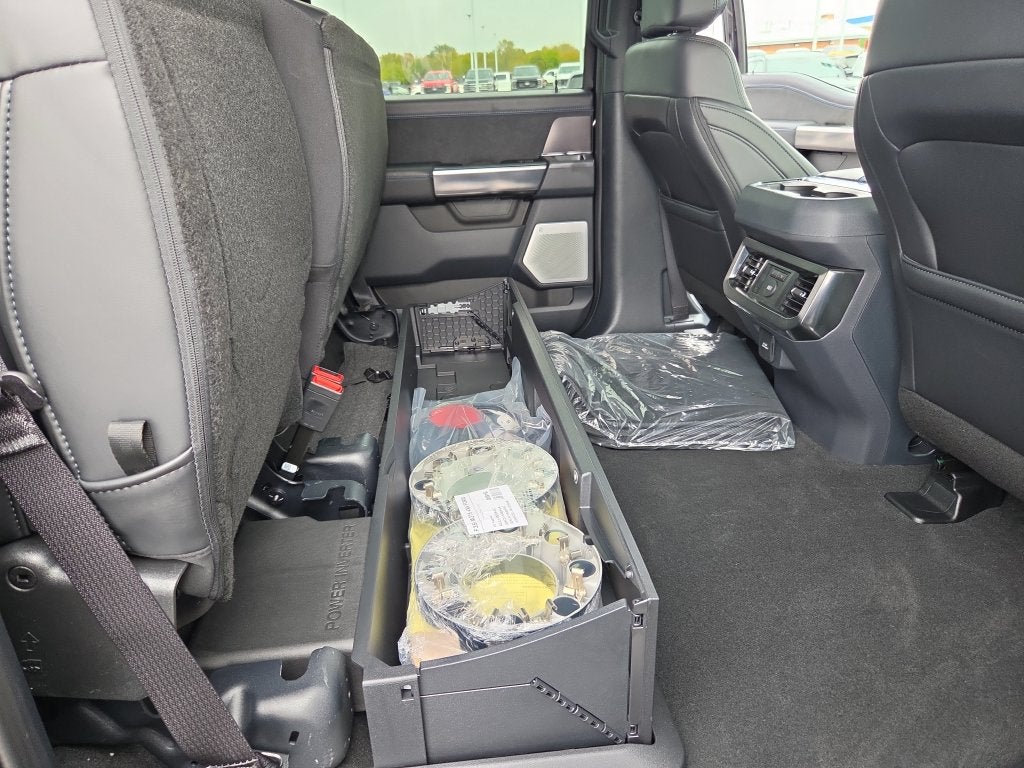 2027 Ford F-250SD Platinum
