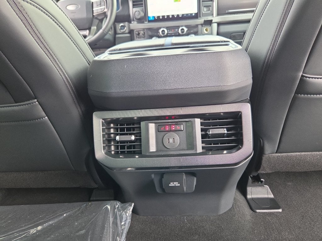 2027 Ford F-250SD Platinum