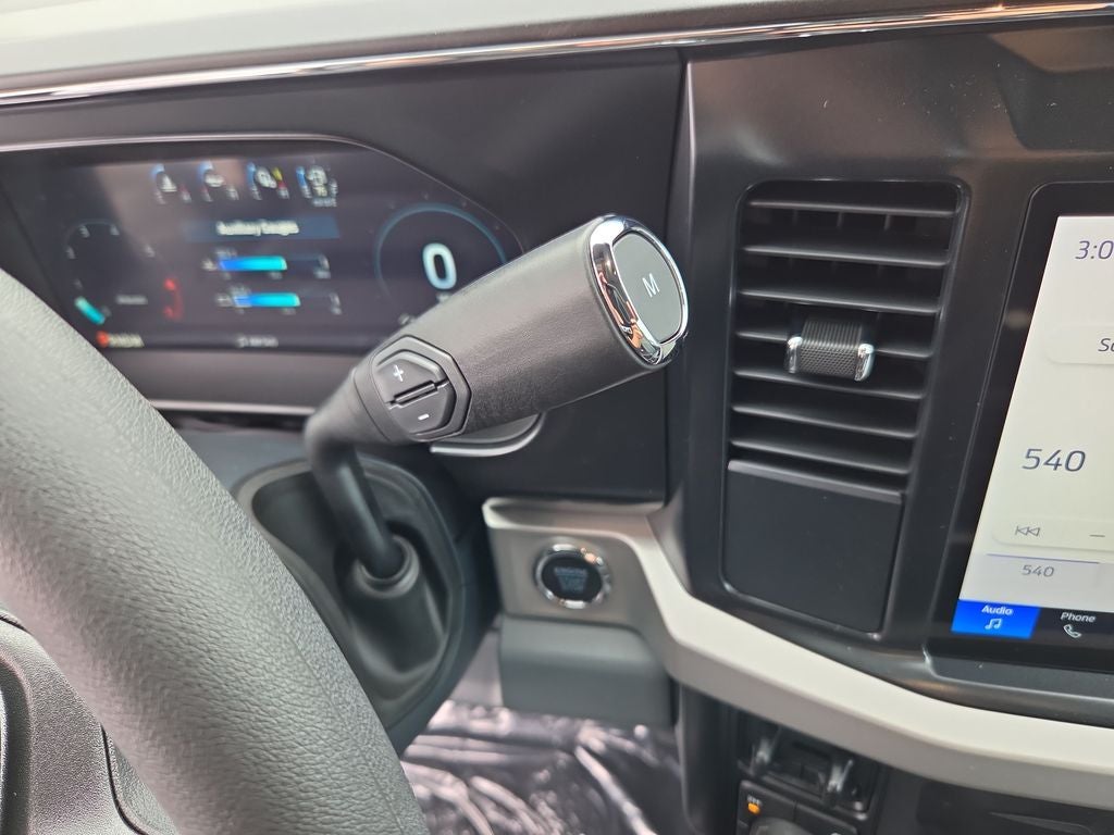 2027 Ford F-250SD XLT