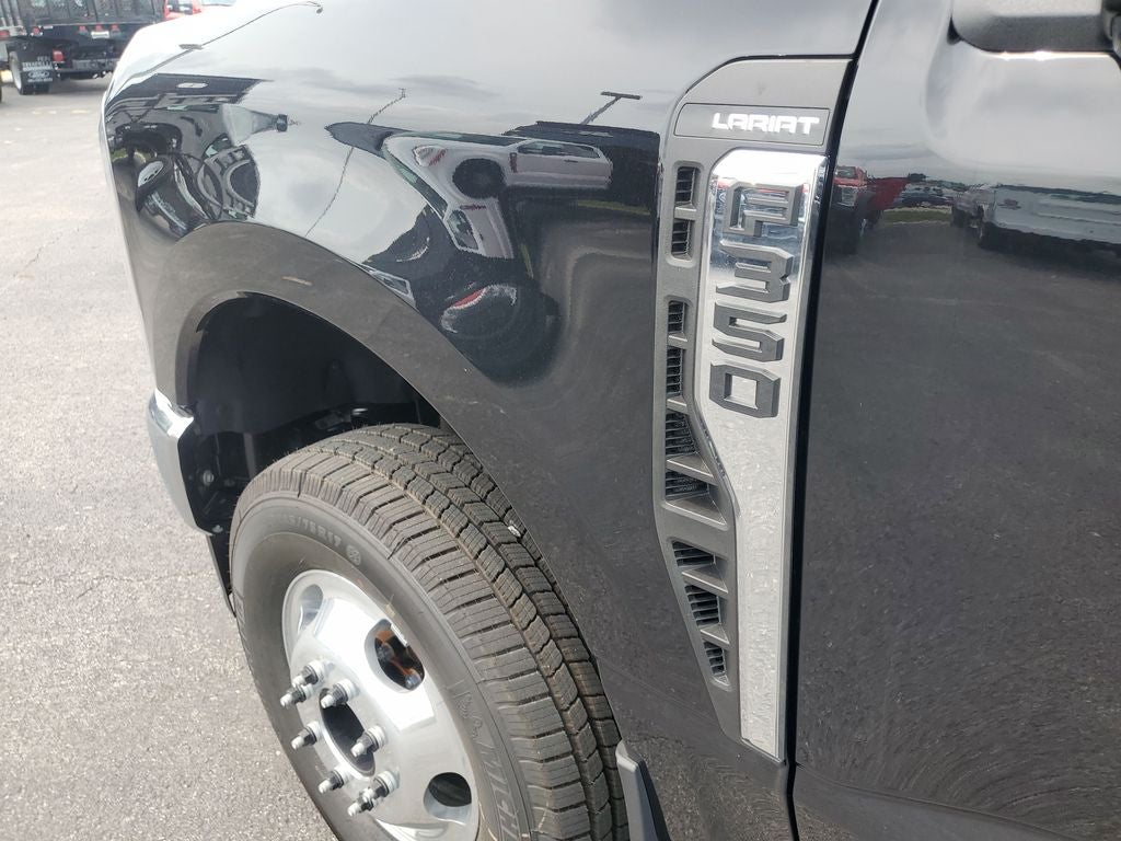 2026 Ford F-350SD Lariat DRW