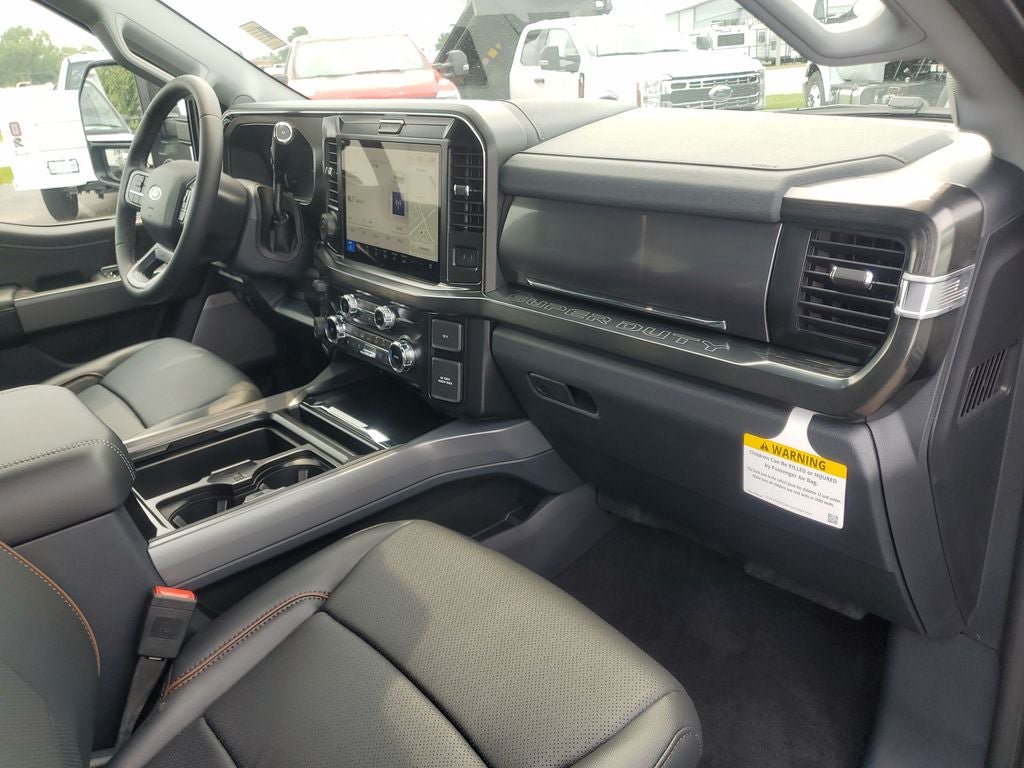 2026 Ford F-350SD Lariat DRW